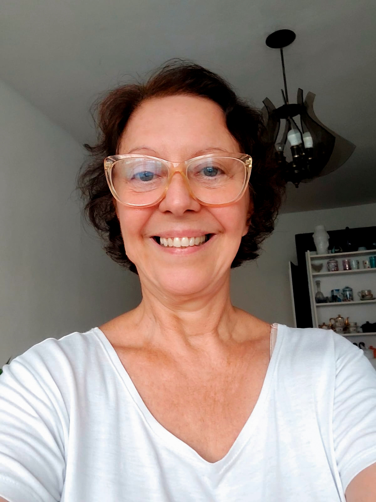 Terapeuta Cris Moraes